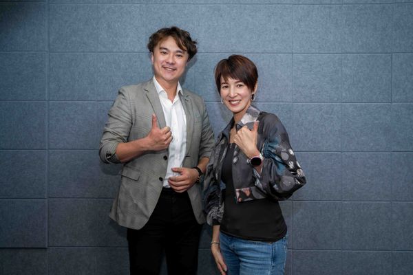 ▲夏嘉璐與即將加入《新聞幕後》主持群的體育主播藍于洺，一同分享參加世壯運點滴。（圖／TVBS）