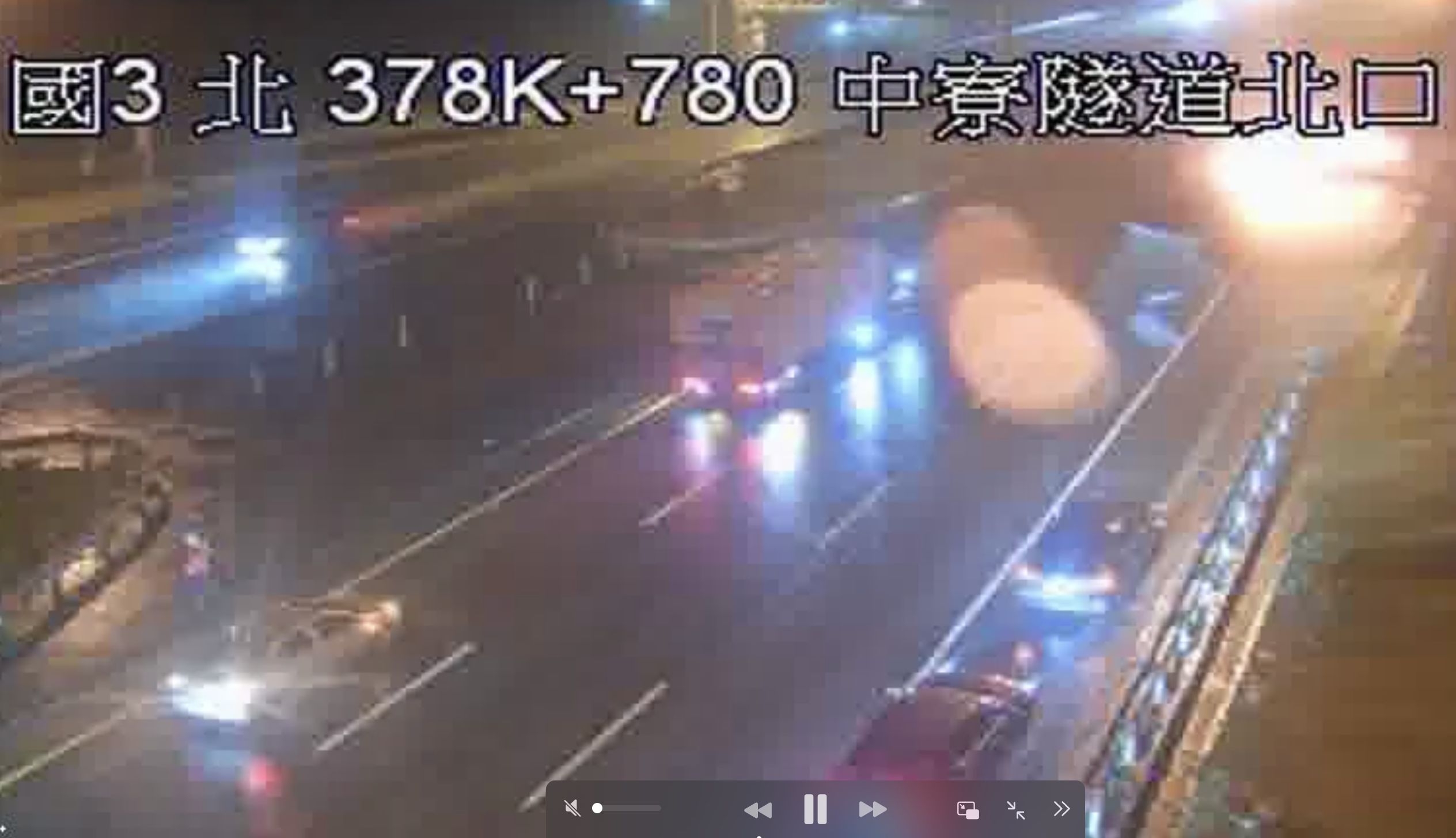 ▲▼國道3號發生自撞車禍。（圖／翻攝高速公路資訊網）