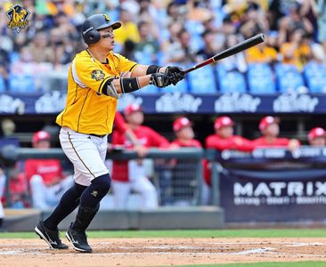 許基宏連3戰開轟、詹子賢雙響 兄弟12比4大勝味全