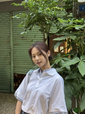 ▲▼▲▼子瑜悄悄現蹤台北！　絕美自拍連發「熟悉街景被認出」粉絲驚呼：人在台灣。（圖／翻攝自子瑜IG）