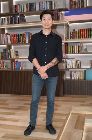 ▲▼林昶佐接受鄭弘儀訪問。（圖／三立提供）