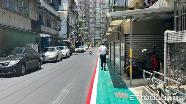 ▲基隆友善巷弄！國家新城通學步道全升級。（圖／記者郭世賢翻攝）