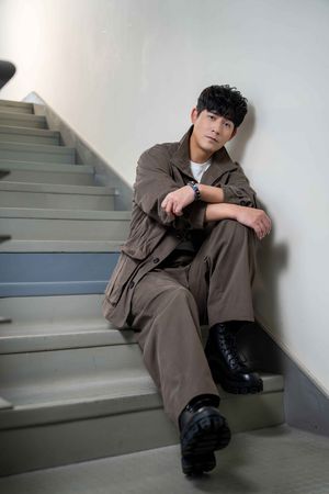 ▲《我們與惡的距離 II》周渝民、薛仕凌、林君陽導演接受專訪。（圖／CATCHPLAY+提供）