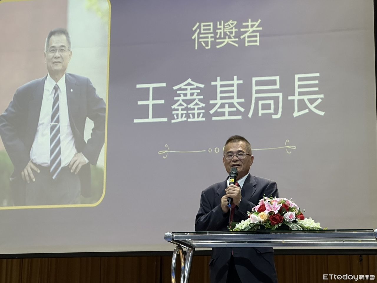 台南勞工局長王鑫基獲選善化高中傑出校友　勉勵學弟妹勇敢追夢
