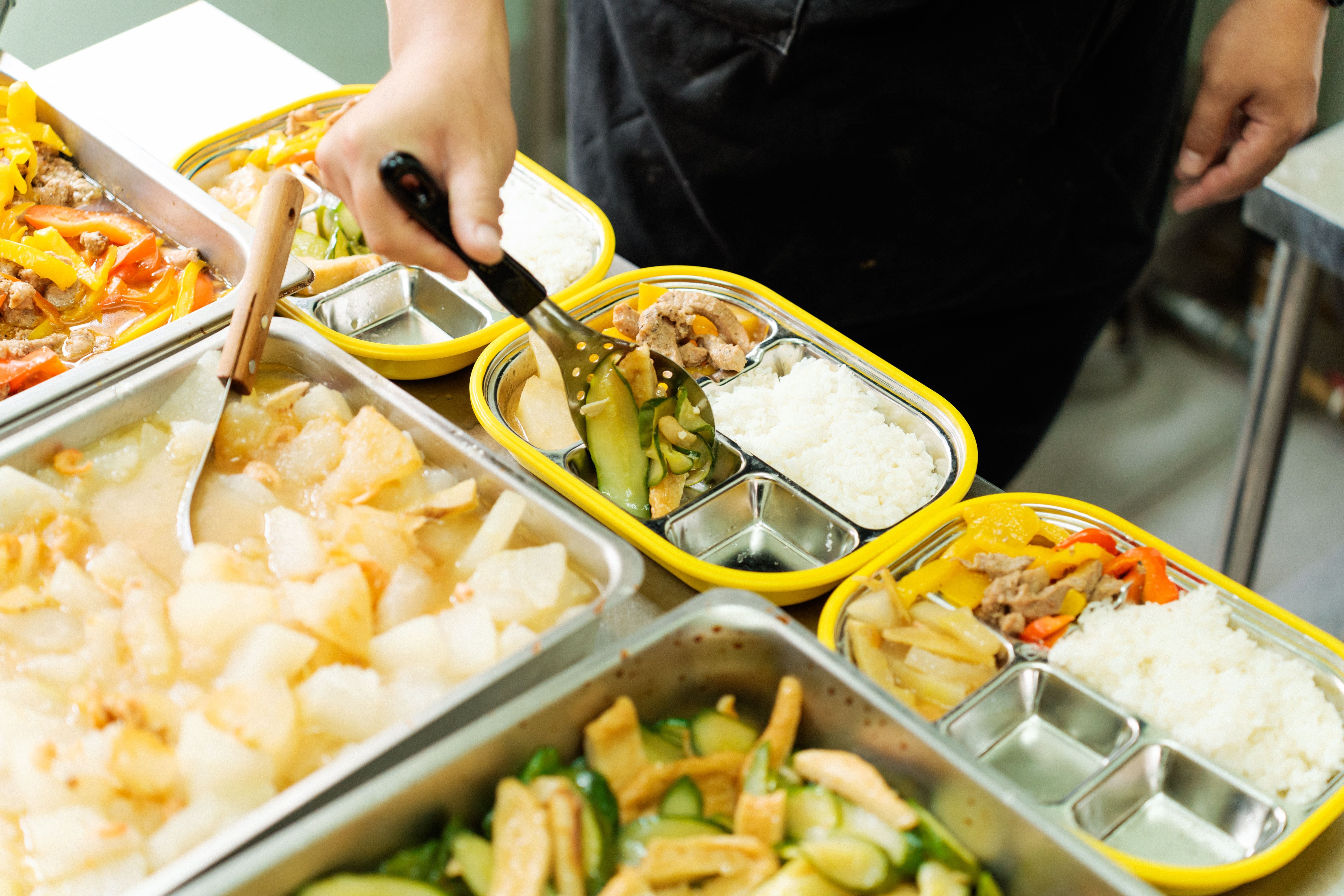 ▲▼天主教中華聖母基金會,暖暖老人食堂,長輩,餐食。（圖／基金金提供）