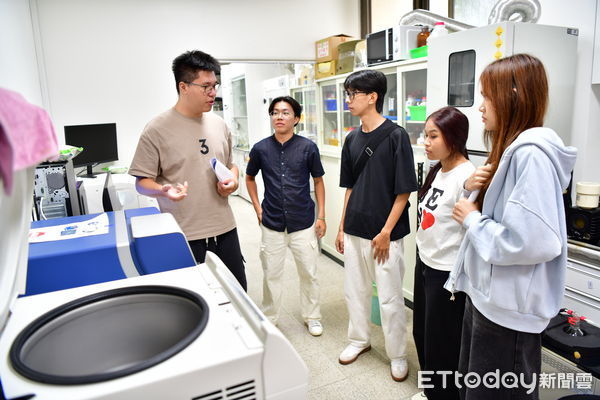 ▲泰國蒙庫國王科技大學學生屏科大實習深化產學交流             。（圖／屏科大提供）