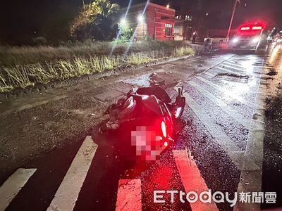 快訊/高雄死亡車禍!與腳踏車擦撞 21歲騎士撞安全島慘死