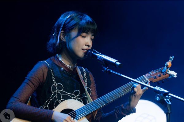 ▲▼怡岑（左）邀來于子育合唱。（圖／薩泰爾提供）