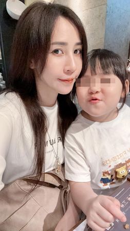 ▲潔哥女兒突然在熊本身體不適，她火速發文求救。（圖／翻攝自潔哥臉書）