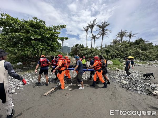 ▲台東「天空之鏡」落海高中生尋獲遺體。（圖／記者楊晨東翻攝）