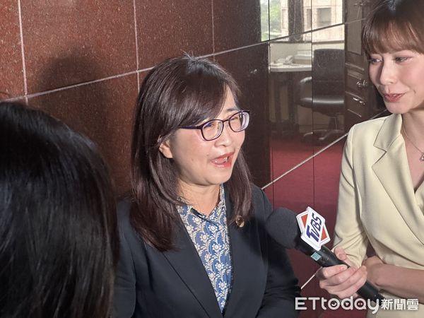 ▲▼  台北市副市長林奕華、新北市副市長劉和然出席立法院財委會   。（圖／記者崔至雲攝）