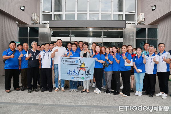 ▲南投縣主辦首屆全國青農運動會，縣長許淑華授旗盼旗開得勝。（圖／南投縣政府提供）