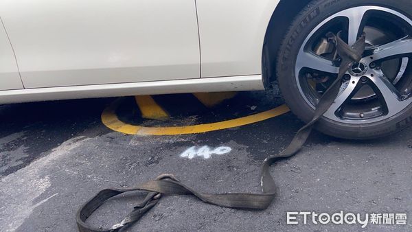 ▲彰化彰南路庇護島1個月被撞4次。（資料圖／警方提供）
