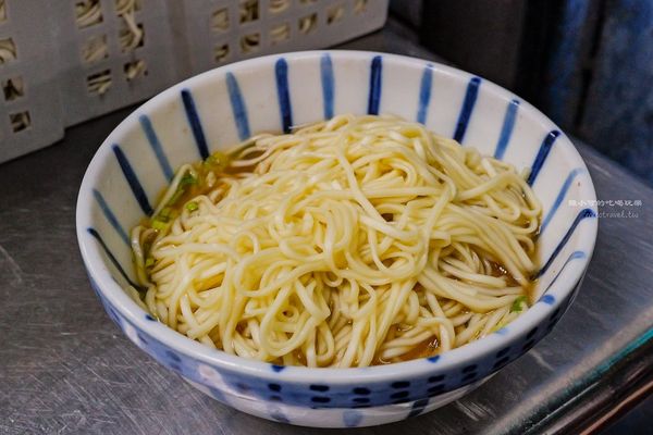 ▲▼一香飲食店麻醬麵。（圖／部落客陳小可提供）