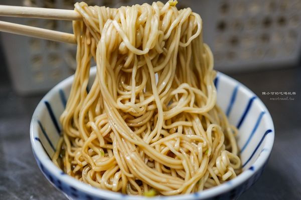 ▲▼一香飲食店麻醬麵。（圖／部落客陳小可提供）