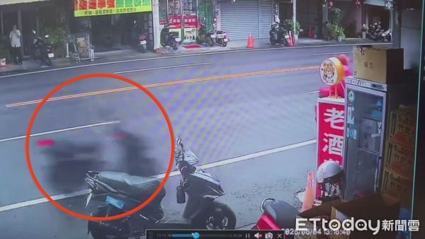 ▲▼ 虎尾鎮林森路二段今(4)日下午發生一起交通事故  。（圖／記者游瓊華翻攝）