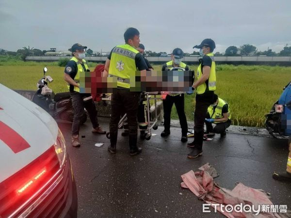 ▲▼快訊／台東77歲駕駛側撞機車！女騎士被推30m「夾護欄中」命危。（圖／記者楊晨東翻攝）