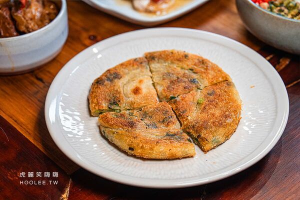 ▲▼姥姥燉肉懷舊盒餐。（圖／部落客虎麗笑嗨嗨授權提供）