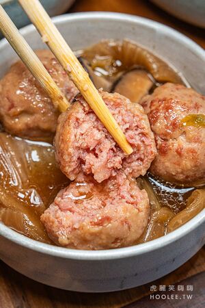 ▲▼姥姥燉肉懷舊盒餐。（圖／部落客虎麗笑嗨嗨授權提供）