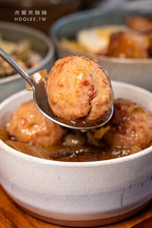 ▲▼姥姥燉肉懷舊盒餐。（圖／部落客虎麗笑嗨嗨授權提供）