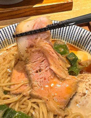 ▲▼ふく流らーめん 轍 梅田。（圖／部落客小虎食夢網授權提供）