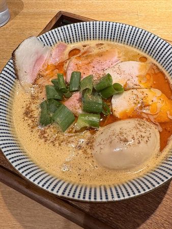 ▲▼ふく流らーめん 轍 梅田。（圖／部落客小虎食夢網授權提供）