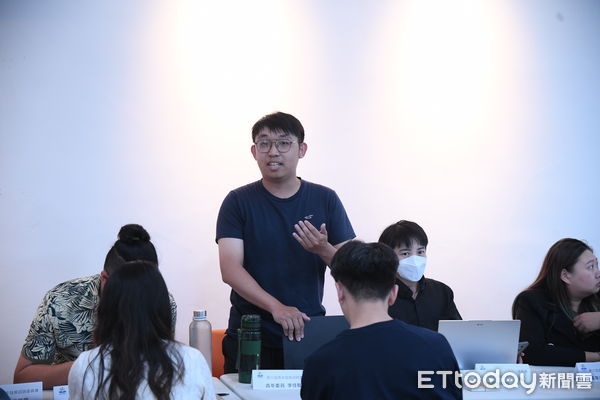 ▲▼花蓮縣政府召開青年發展諮詢委員會議，由縣長徐榛蔚擔任召集人並親自主持。（圖／花蓮縣政府提供，下同）