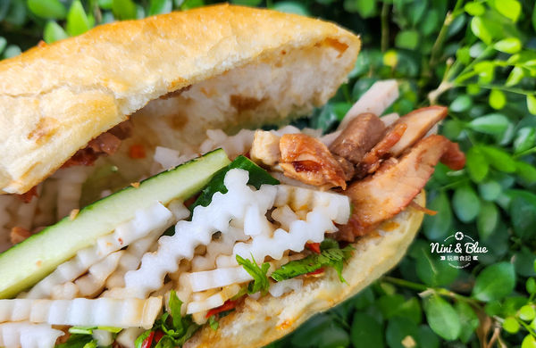 ▲▼小辣椒越南麵包。（圖／部落客NINI AND BLUE 玩樂食記授權提供）
