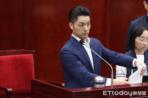 ▲台北市長蔣萬安於市議會備詢。（圖／記者林敬旻攝）
