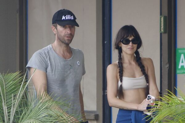 ▲克里斯馬汀（Chris Martin）與「格雷女」達珂塔強生（Dakota Johnson）再次傳出分手。（圖／CFP）