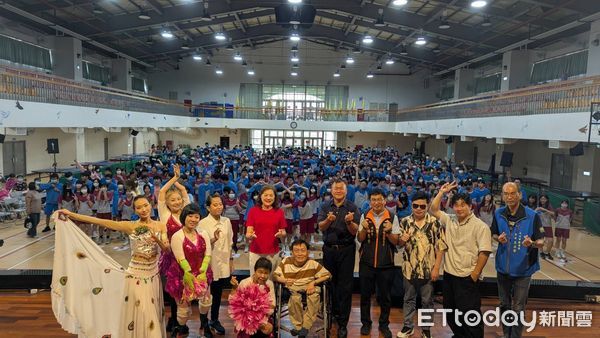 ▲斗六國中與救國團雲林縣團委會聯合主辦2025「有愛無礙．生命台灣」青年生命教育巡迴宣導活動，今日吸引近600名師生熱情參與。（圖／記者游瓊華翻攝）