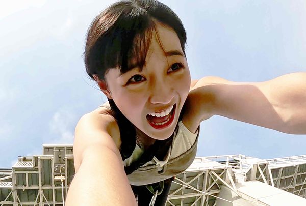 ▲▼黃鐙輝、籃籃挑戰高空彈跳。（圖／公視台語台提供）