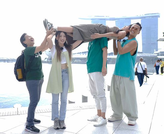 ▲▼黃鐙輝、籃籃挑戰高空彈跳。（圖／公視台語台提供）