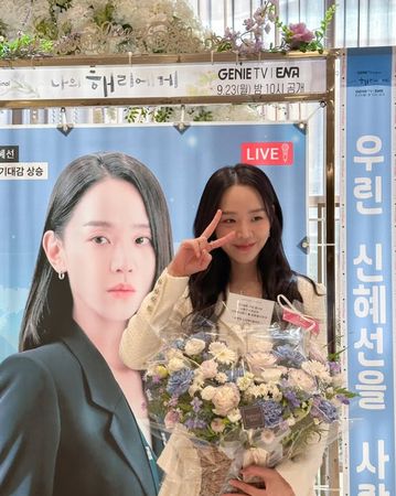 《黑白大廚》安成宰正式進軍演藝圈！　與申惠善經紀公司簽約（圖／翻攝自申惠善ＩＧ）