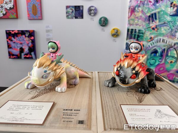▲▼承億集團攜手香港UBU DECO畫廊創辦人暨梁詠心，推出首屆「ArtIN國際藝術博覽會」，集結全球60組畫廊與頂尖藝術家，近千件藝術作品，即日起至6月8日在高雄港旅運中心展出。（圖／記者林育綾攝）
