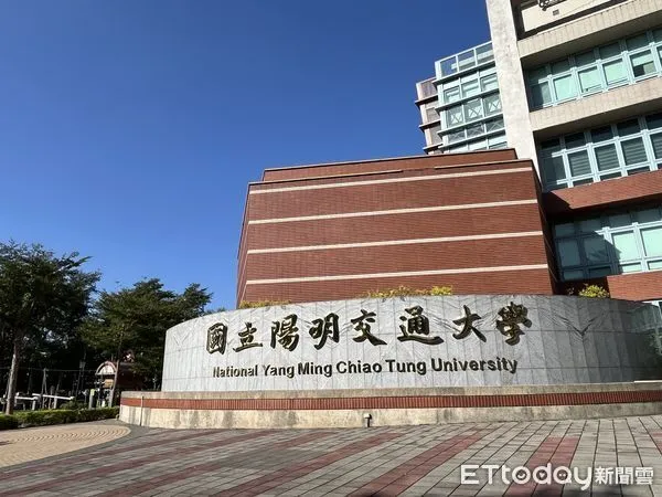 ▲▼楊姓高中生指是聽從老師的話寫備審資料，校方表示不可能，將全力協助7月分科測驗。圖／ETtoday資料照）