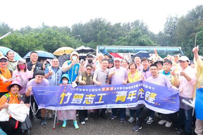 海 我一起守護!竹縣號召近200名青年志工齊力至新月沙灣淨灘