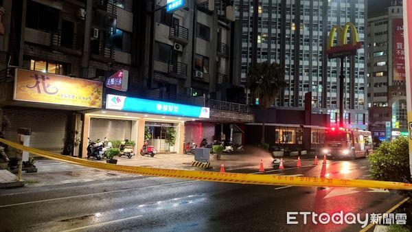 ▲▼快訊／台南「瓦斯外洩」大規模封路　麥當勞、髮廊緊急疏散。（圖／記者林東良翻攝）