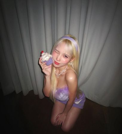 陳瑾緗會把手作項鍊送給藝人、網紅朋友，請她們幫忙在IG分享。（陳瑾緗提供）