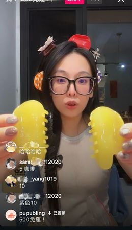 陳瑾緗固定在IG直播，一播就是3個小時起跳，她清楚記得每個人的喜好，打造出高黏著小圈圈。