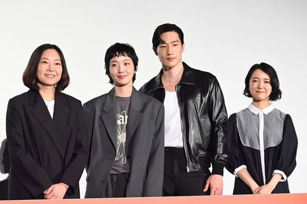 ▲▼金高銀日本宣傳電影！首映會主持人令全場驚呆了。（圖／翻攝自X）