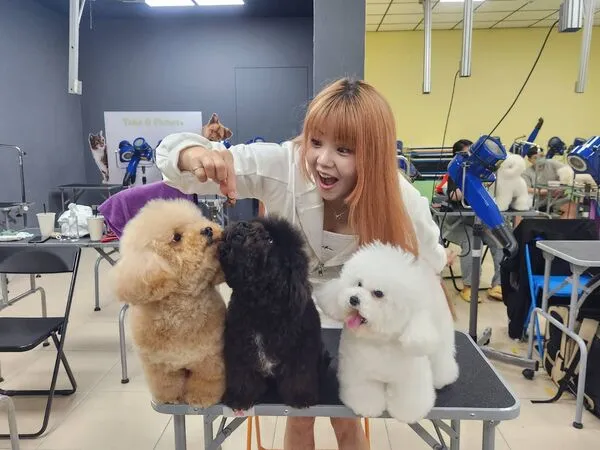 ▲比雄談到自己的成功之路。（圖／台北海大）