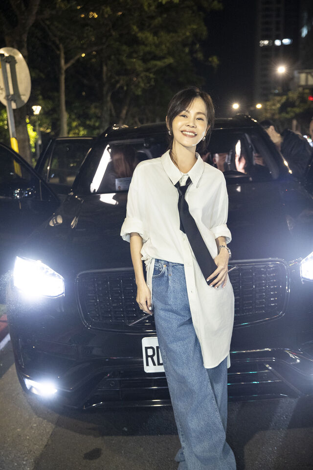 ▲▼彭佳慧〈愛了〉。（圖／索尼提供）