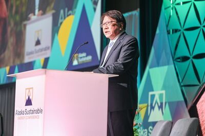 遭黃國昌狗仔集團偷拍 潘孟安:高規格全日跟監法治社會無法容忍