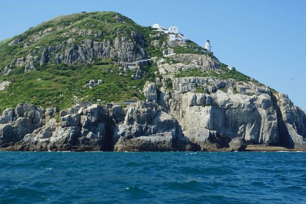 ▲▼海上看東引。（圖／馬祖國家風景區管理處提供）