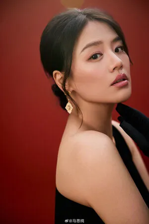 ▲馬思純男友被目擊到出入急診室、派出所。（圖／翻攝自馬思純微博）