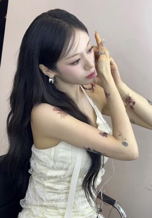 ▲▼ T-ara芝妍離婚後造型變了！　「滿身前衛刺青」近況照曝光掀熱議。（圖／翻攝自芝妍IG）