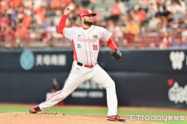 ▲▼中職艾璞樂。（圖／記者李毓康攝）