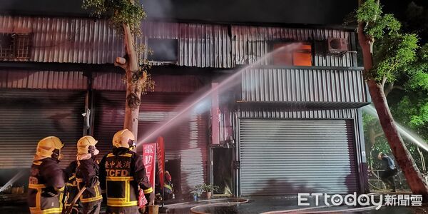 ▲▼台中工廠火警。（圖／記者鄧木卿翻攝）