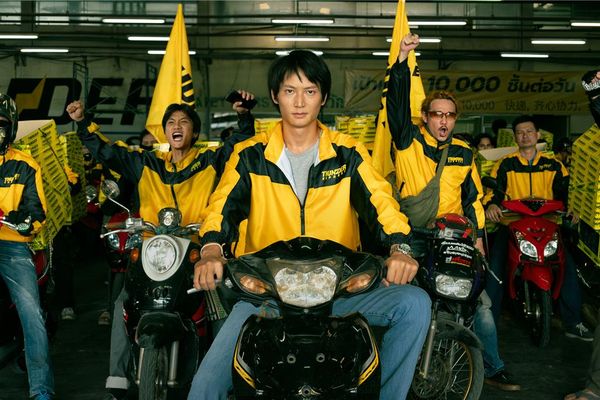 ▲《瘋狂獨角獸》導演諾塔彭布恩普拉可，率主演群納塔拉諾帕盧塔亞朋（Ice）、葉芷妤、帕朗羅克西爾普接受台灣媒體訪問。（圖／Netflix提供）